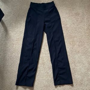 Lulu lemon straight legged ribbed pants